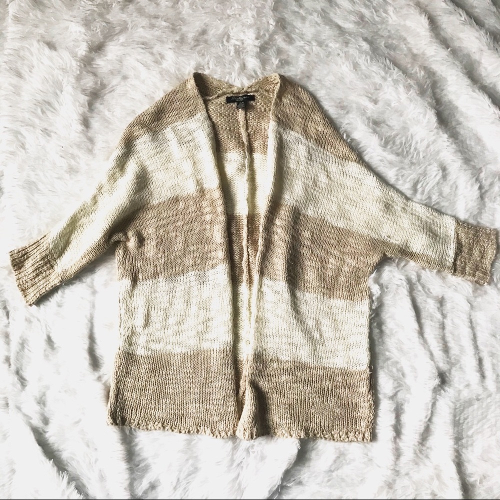 3 for 20$ // Striped Beige Cardigan Knit